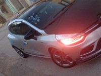 voitures-renault-clio-4-2019-gt-line-bechar-algerie