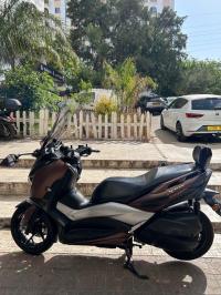 دراجات-نارية-وسكوترات-yamaha-xmax-300-2018-عين-النعجة-الجزائر