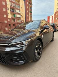 سيارات-volkswagen-golf-8-2025-r-line-أولاد-فايت-الجزائر