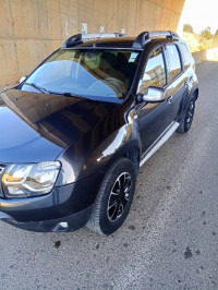 voitures-dacia-duster-2016-bouzareah-alger-algerie