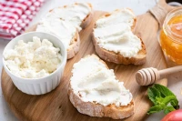 Fromage a Tartiner  chèvre succulent Nature Pot de 250 Grs 