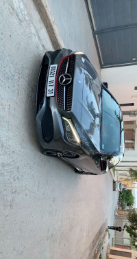 voitures-mercedes-cla-2017-coupe-exclusif-amg-oran-algerie