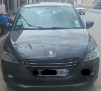 voitures-peugeot-301-2015-pack-luxe-tazmaltdaira-bejaia-algerie