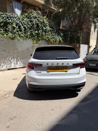 سيارات-skoda-fabia-2022-style-avec-toit-panoramique-عين-بنيان-الجزائر