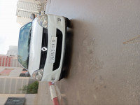 voitures-renault-clio-campus-2013-bye-el-eulma-setif-algerie