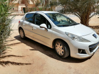 utilitaire-peugeot-207-2012-djamaa-el-meghaier-algerie