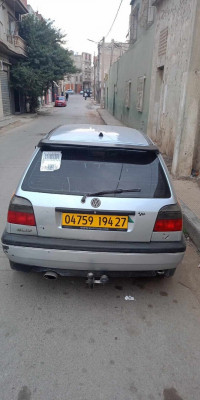 voitures-volkswagen-golf-3-1994-mostaganem-algerie