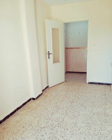 appartement-vente-f2-medea-algerie