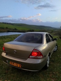 سيارات-nissan-sunny-2012-قسنطينة-الجزائر