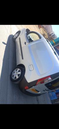 السيارات-النفعية-renault-kangoo-2017-البويرة-الجزائر