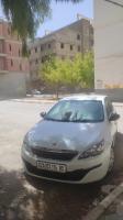 moyenne-berline-peugeot-308-2014-active-batna-algerie