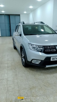 voitures-dacia-sandero-2023-mesra-mostaganem-algerie