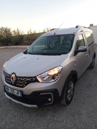 voitures-renault-kangoo-2024-ksar-el-abtal-setif-algerie