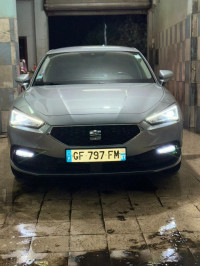 voitures-seat-leon-2022-style-oum-el-bouaghi-algerie