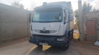 camion-renault-10-ton-2011-chlef-algerie