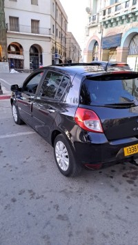 سيارات-renault-clio-3-2010-مستغانم-الجزائر