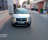 voitures-dacia-sandero-2016-bouzareah-alger-algerie