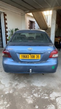 سيارات-toyota-yaris-sedan-2008-حمادي-بومرداس-الجزائر