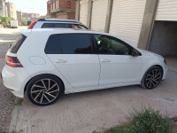 voitures-volkswagen-golf-7-2016-r-batna-algerie