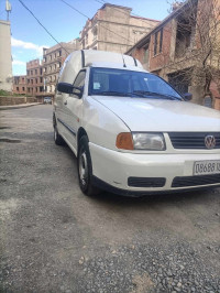 voitures-volkswagen-caddy-2004-medea-algerie