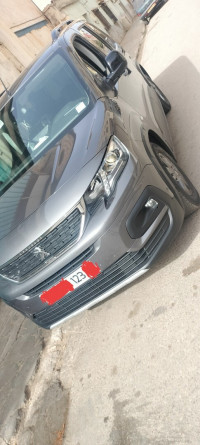 voitures-peugeot-rifter-2023-alur-oran-algerie