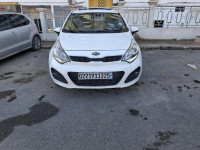 voitures-kia-rio-5-portes-2013-constantine-algerie