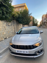 voitures-fiat-tipo-sedan-2023-life-bordj-bou-arreridj-algerie