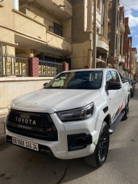 voitures-toyota-hilux-2024-gr-sport-bordj-bou-arreridj-algerie