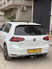 voitures-volkswagen-golf-7-2017-carat-plus-les-eucalyptus-alger-algerie