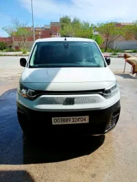 Fiat Doblo 2024 Italie