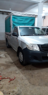 voitures-toyota-hilux-2011-oran-algerie