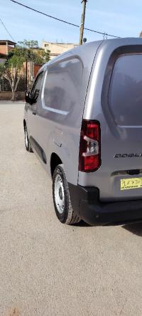 السيارات-النفعية-fiat-doblo-2025-حمام-النبائل-قالمة-الجزائر