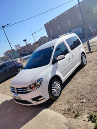 voitures-volkswagen-caddy-2018-collection-tazmaltdaira-bejaia-algerie