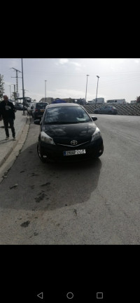 voitures-toyota-yaris-2014-alger-centre-algerie