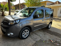 voitures-renault-kangoo-2021-ain-defla-algerie