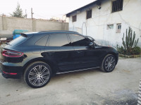 tout-terrain-suv-porsche-macan-2018-ain-naadja-alger-algerie