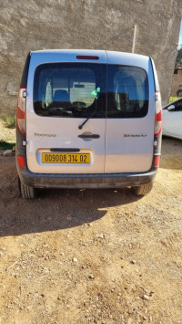 voitures-renault-kangoo-2014-chlef-algerie