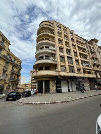 appartement-vente-f4-oran-algerie