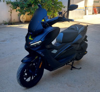 motos-et-scooters-vms-vmax-2023-bab-ezzouar-alger-algerie