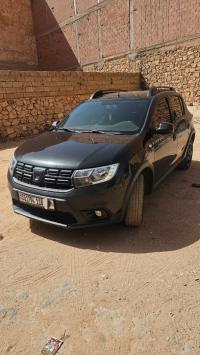 سيارات-dacia-sandero-2018-stepway-بنورة-غرداية-الجزائر