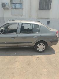 سيارات-renault-clio-classique-2004-دار-البيضاء-الجزائر