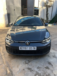 voitures-volkswagen-golf-8-2023-gtd-beni-mered-blida-algerie