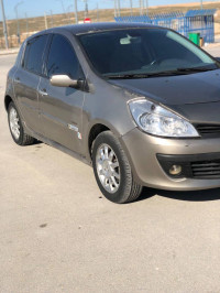 voitures-renault-clio-3-2009-constantine-algerie