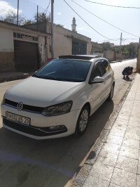 voitures-volkswagen-polo-2015-nouvelle-match-ii-guelma-algerie