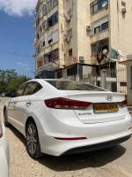 voitures-hyundai-elantra-2019-ben-mehdi-el-tarf-algerie