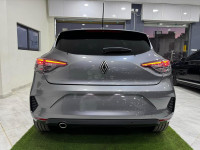 voitures-renault-clio-5-gris-souris-2024-diesel-said-hamdine-alger-algerie