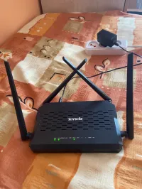 Tenda D305 4 Antennes 300Mbps