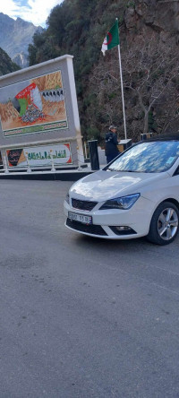 voitures-seat-ibiza-2013-sport-edition-darguina-bejaia-algerie