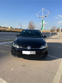 voitures-volkswagen-golf-7-2017-gdt-constantine-algerie