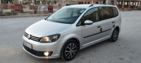 voitures-volkswagen-touran-2014-familly-tadjenanet-mila-algerie